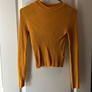 Cropped sweater